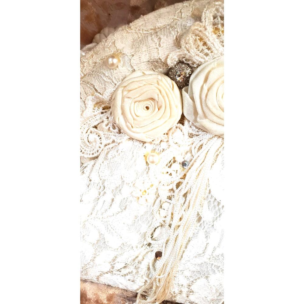 Vintage 80s Lace Floral Satin Rhinestone Bag Cream Bridal Glam Evening